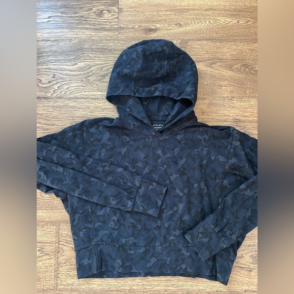 Athleta XS Blue Camo Hoodie Crop Camouflage Hoodie - Picture 1 of 3